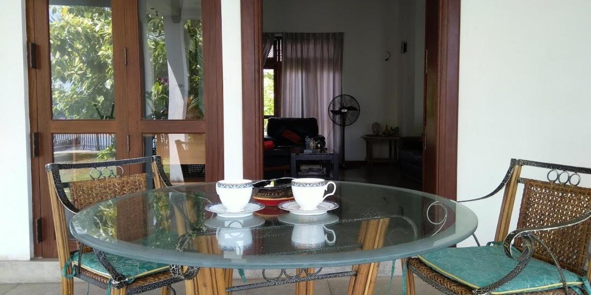 Negombo Holiday Home Eksteriør billede