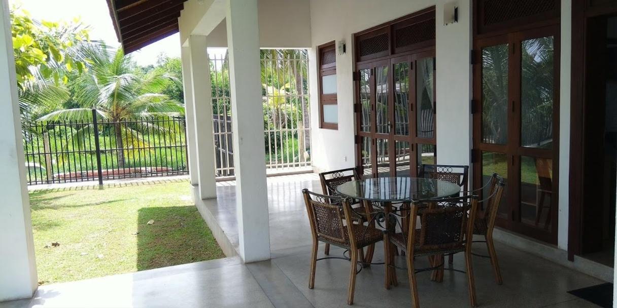 Negombo Holiday Home Eksteriør billede